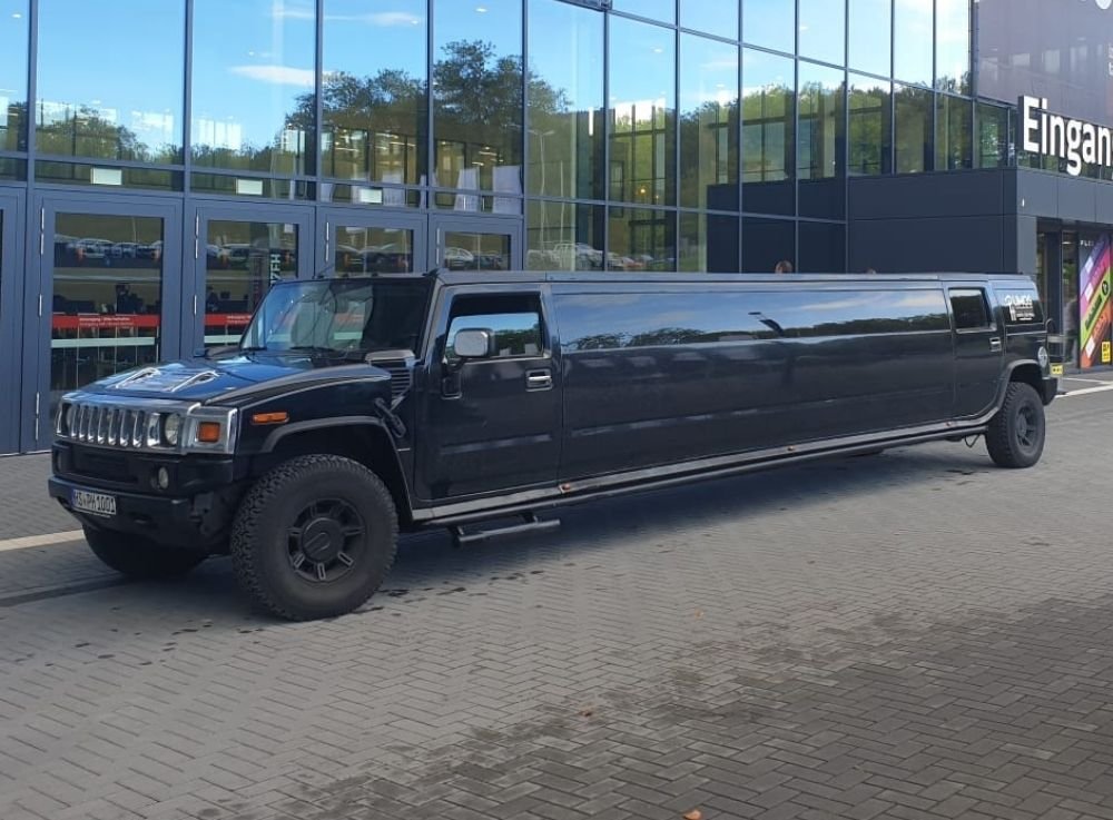 Partybus mieten Köln_Hummer Limousine schwarz