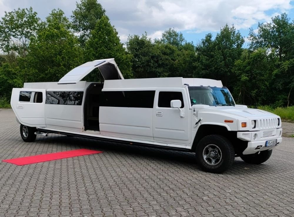 Partybus mieten Köln_Hummer Limousine weiß