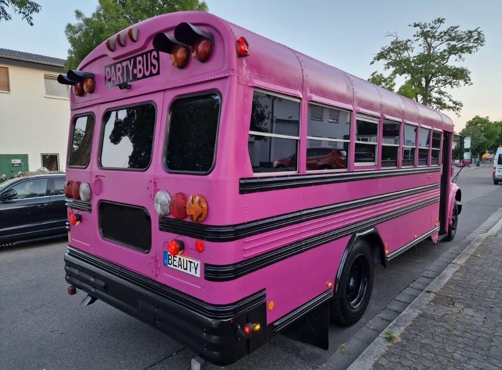 Partybus mieten Köln_Partybus Pink